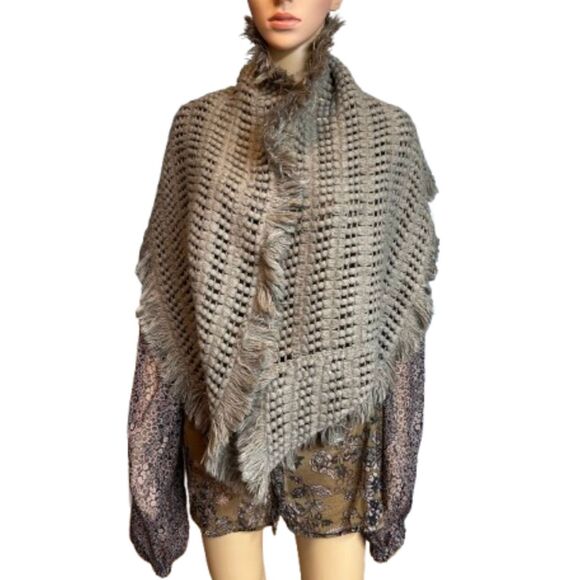 Just Fab Vintage Infinity Open-Weave Fringed Cowl Scarf Tan Brown E43 - Picture 2 of 10